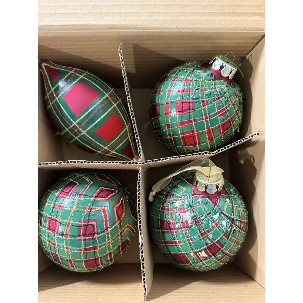 Vintage Jeffrey Banks Home Set of 8 Large Plaid Tartan Glass Ornaments w/ Box